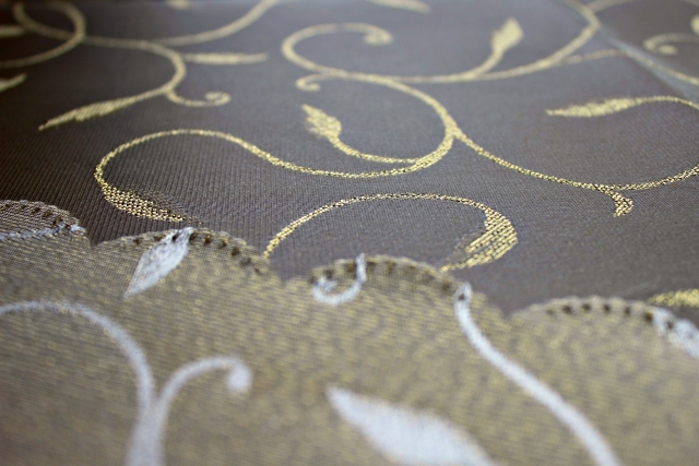 GOLD CHRISTMAS TABLECLOTH CM.160X220 POLYESTER