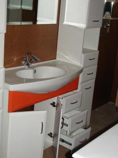 MOBILE PER BAGNO cm. L.100 H.88 P. 47 SPECCHIO E MOBILE come da foto