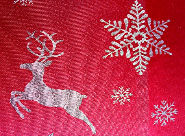 TOVAGLIA NATALIZIA ROSSA CM.160X160 POLIESTERE