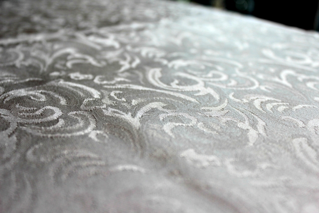 TOVAGLIA BIANCA CM.160X160 POLIESTERE