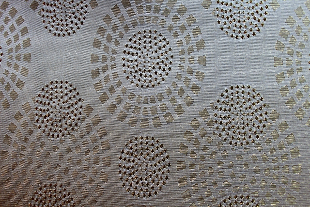 TOVAGLIA NATALIZIA ORO CM.160X160 POLIESTERE