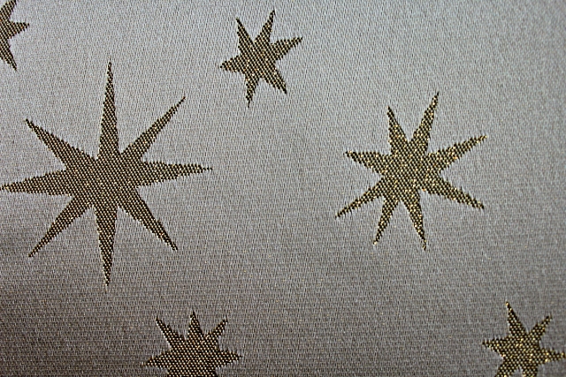 TOVAGLIA NATALIZIA ORO CM.160X220 POLIESTERE
