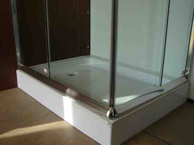 BOX DOCCIA COMPLETO DI BASAMENTO VEDI FOTO CM.100X75 H.200