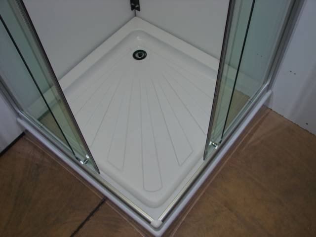 BOX DOCCIA COMPLETO DI BASAMENTO CM.80x80 H.195 VEDI FOTO