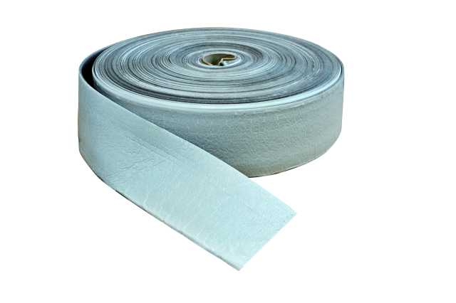 Fascia isolante perimetrale adesiva in schiuma di polietilene a cellule chiuse H.150