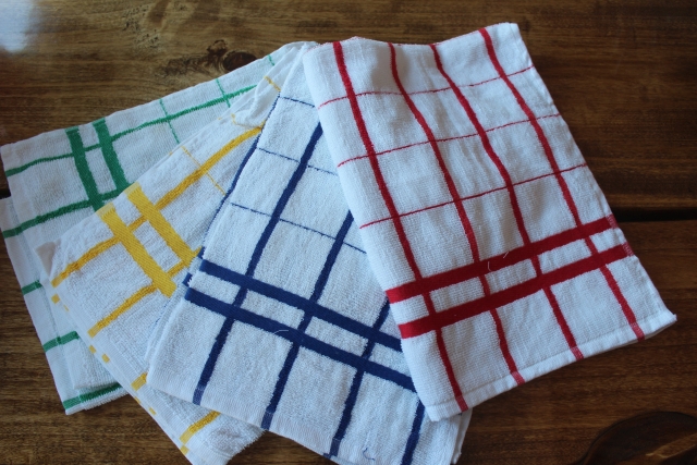 SET DI 4 STROFINACCI COLORATI IN PURO COTONE EGITTO 100%