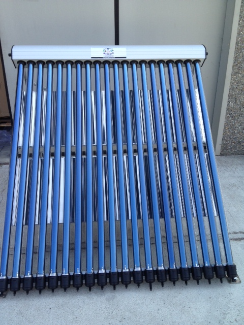 PANNELLO SOLARE SOTTOVUOTO 20 TUBI TIPO HEAT PIPE