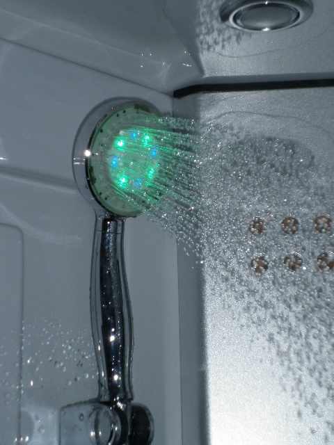 DOCCETTA A MANO CON  LED A 5 COLORI SENZA BATTERIE